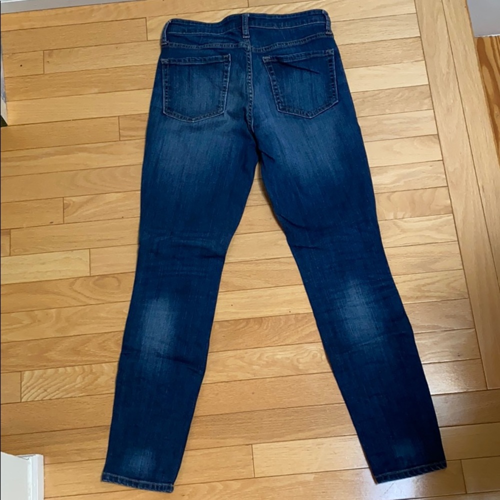 Gap High Rise Skinny - Picture 2 of 3